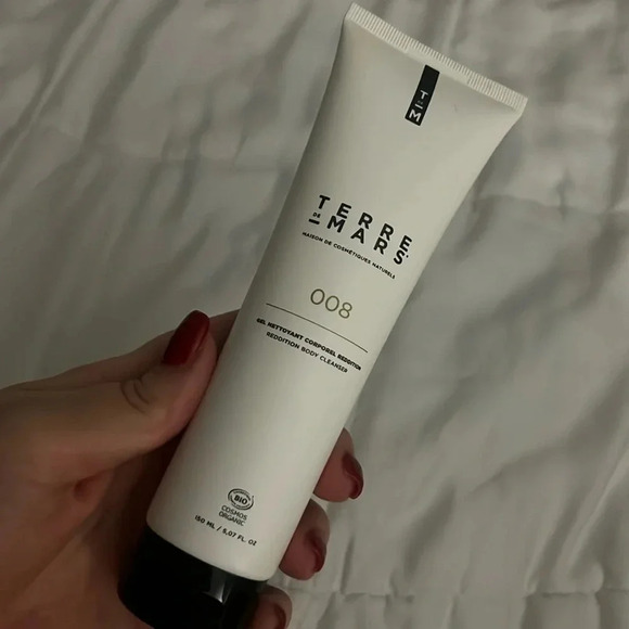 Terre de Mars Reddition Body Cleanser - Picture 1 of 5
